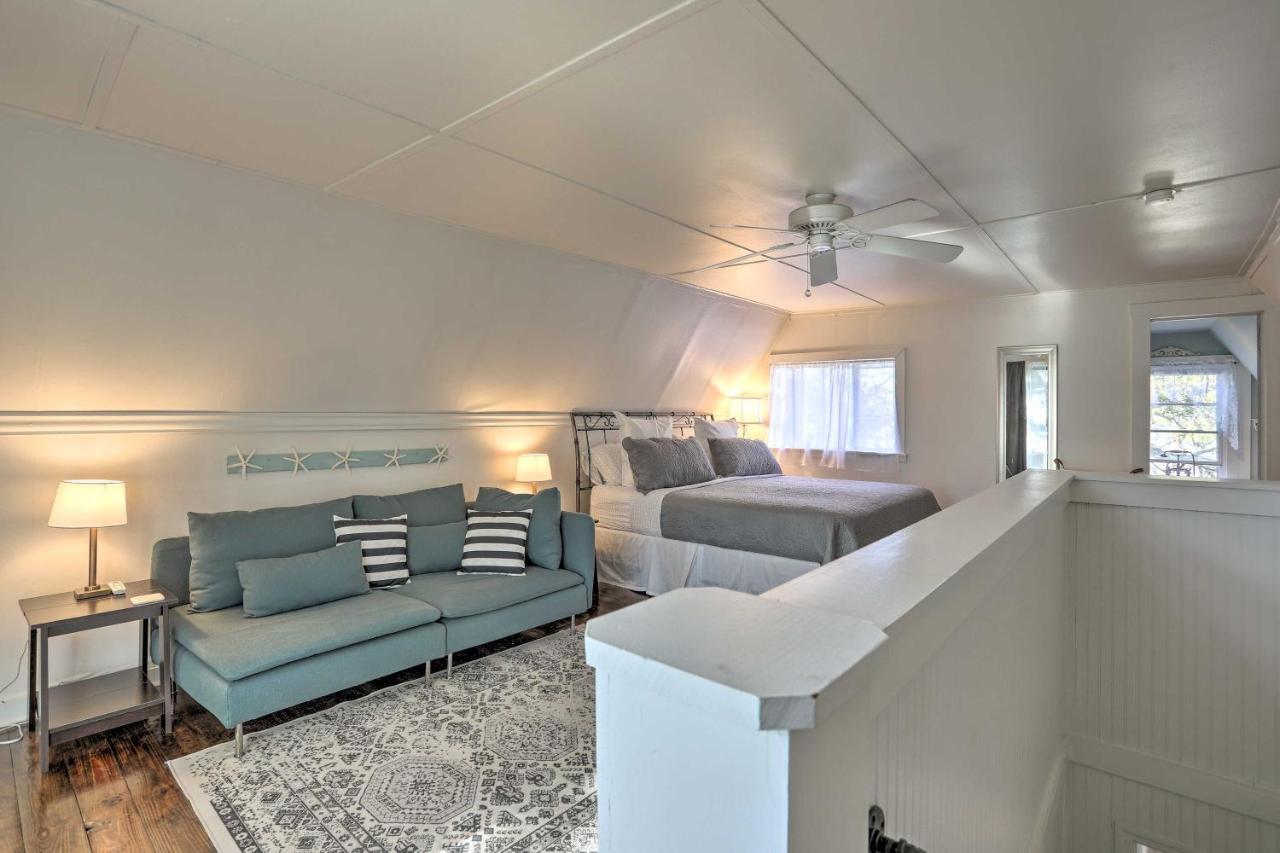 Coastal, Walkable Home In Historic Southport! Luaran gambar